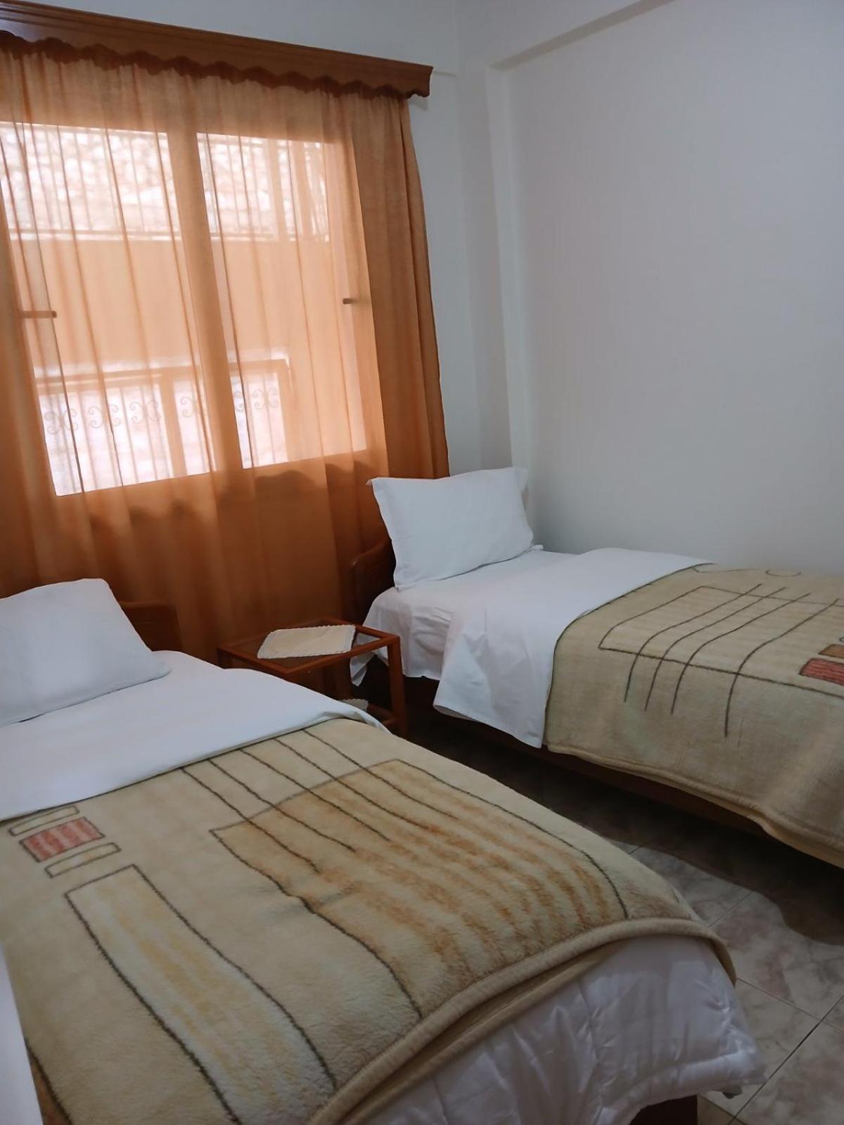 Sea & Relax Apartment Sarande Ngoại thất bức ảnh